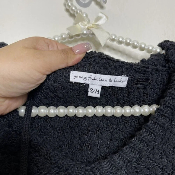 Young Fabulous & Broke Size S M Pullover Textured Popcorn Black Hoodie Sweater - Picture 4 of 13